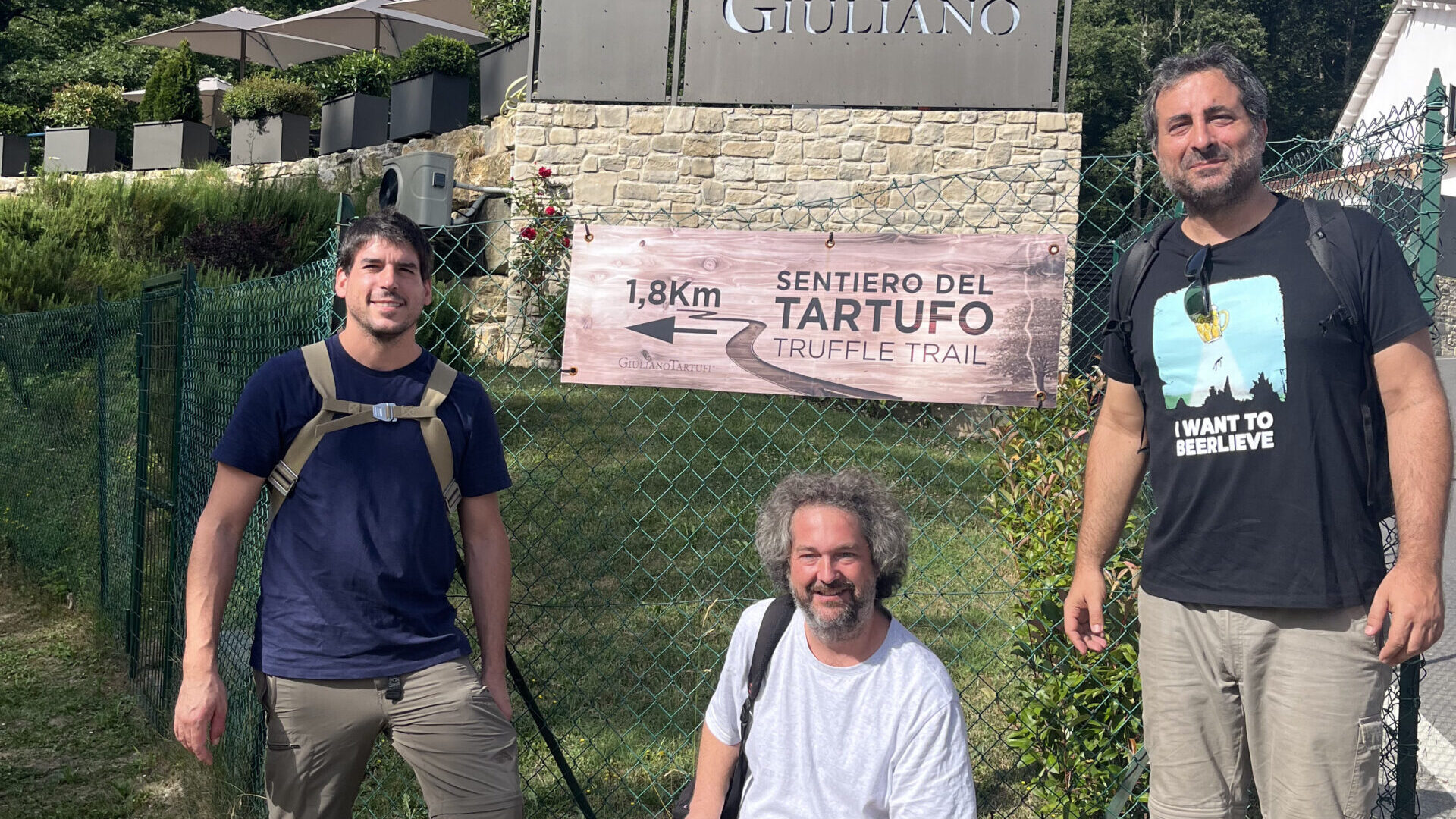 Investigadores del grupo de Truficultura